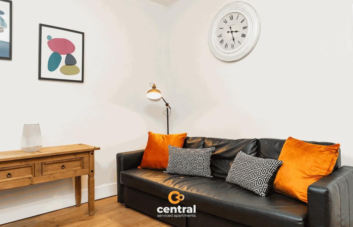 Central Serviced Apartments - 2 Bedrooms - Modern - Unique Touches - Free Street Parking - Fully Equipped - Close To City Centre - Short & Long Term Stays Available Дънди Екстериор снимка